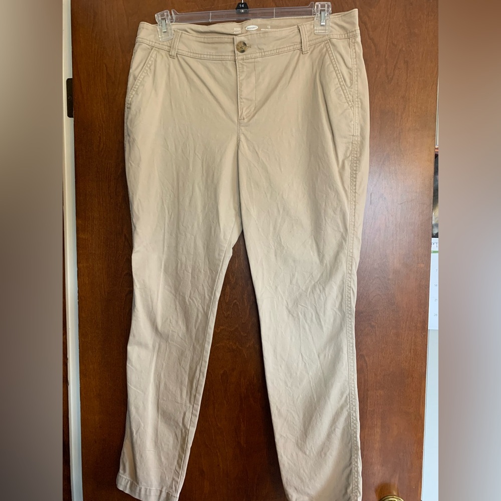 Old Navy Skinny Khaki Pants Women’s Size 12 Regular